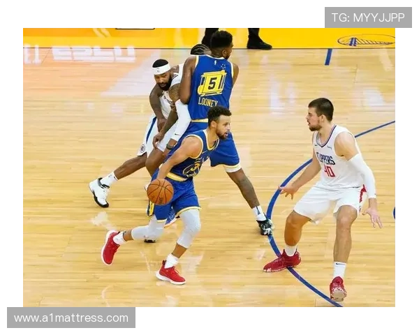 沃克·凯斯勒挡拆创造机会提升组织效率明显优于队内其他控卫